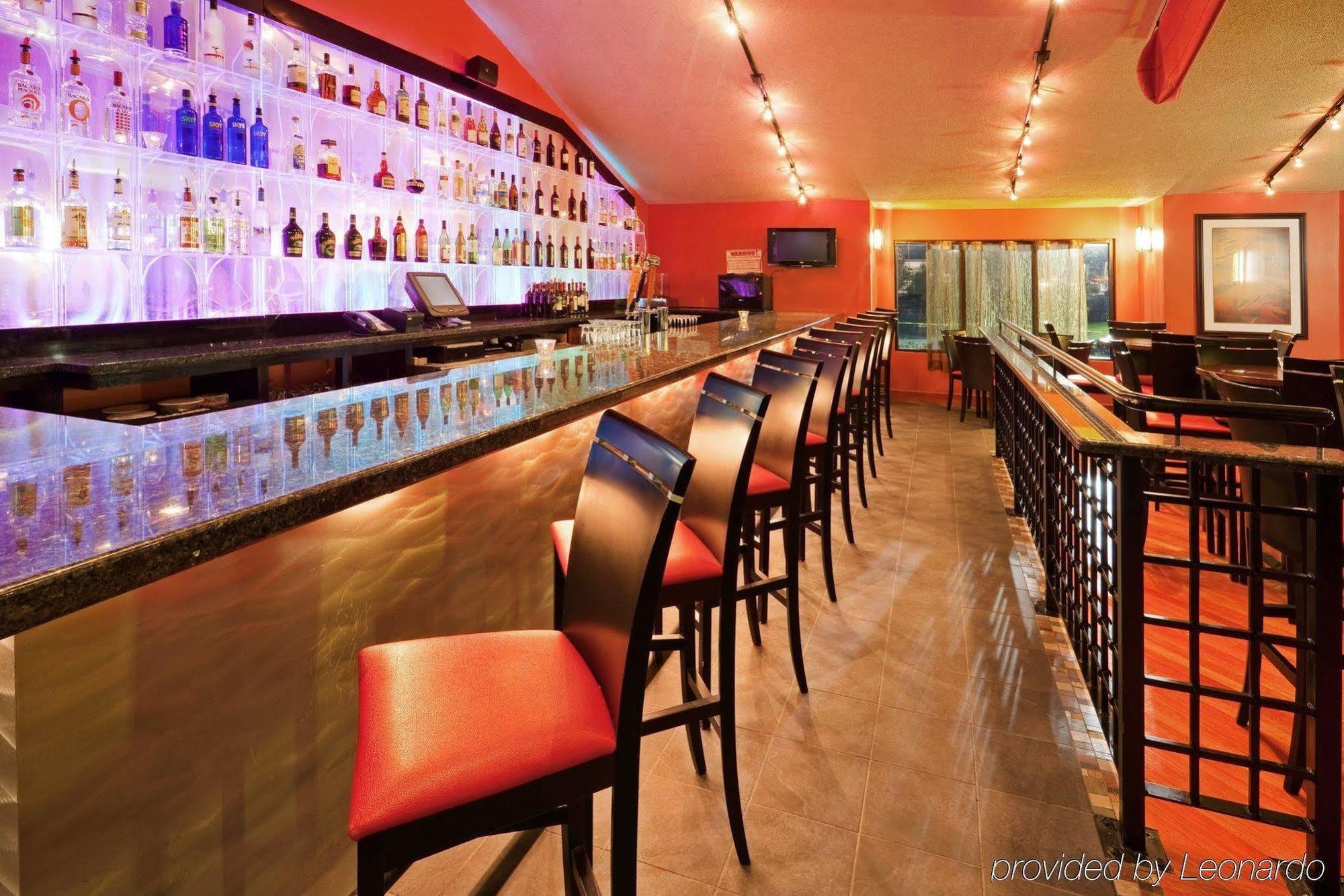 Holiday Inn Cape Cod - Hyannis By Ihg Restaurant photo